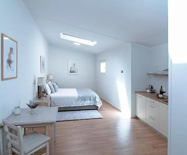 Ana - Karst Cycling Paradise Apartman *